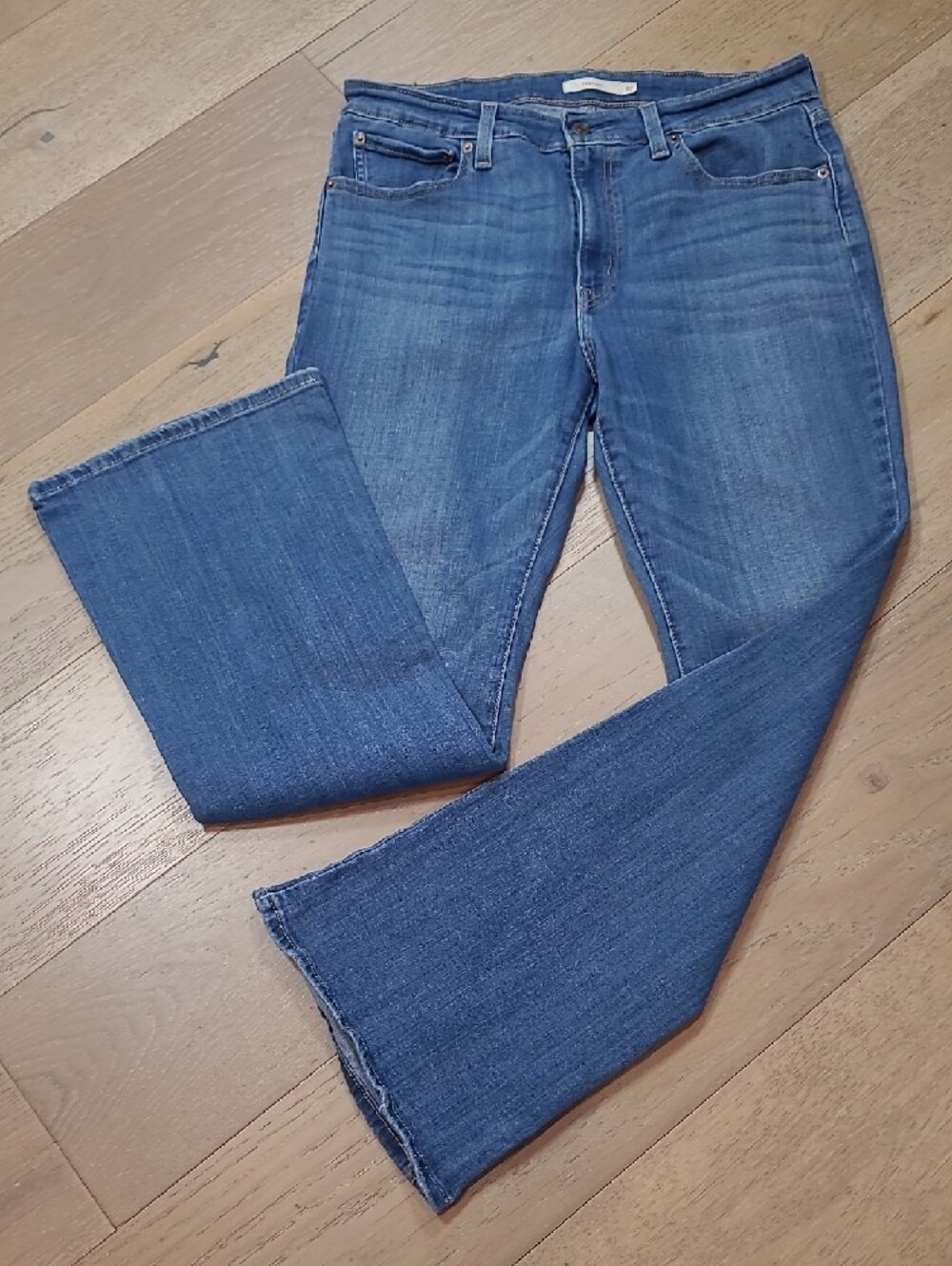 Levi's Jeans Women's sz 32 726 Flare Mid Rise Denim Jeans